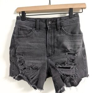 Hollister Curvy High Rise Black Distressed Denim Shorts 00 Spring Break Ready